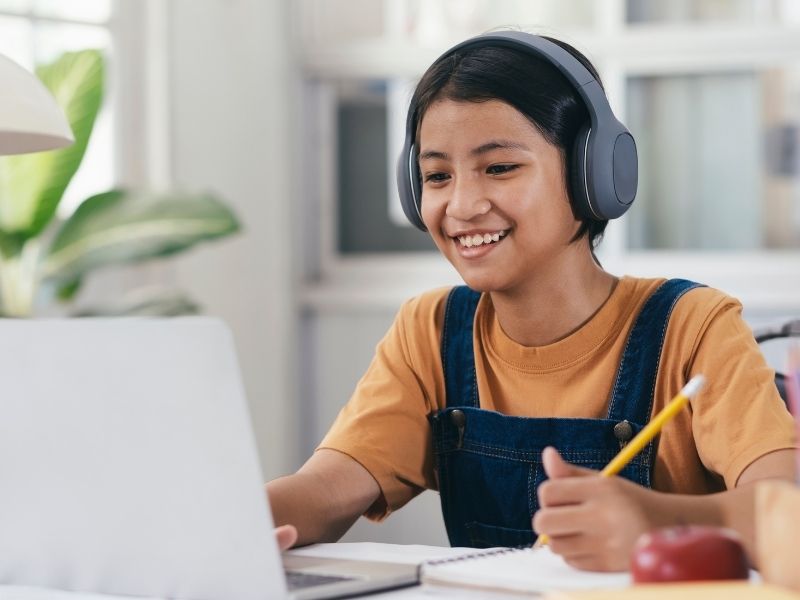 Bimbel Online Solusi Tepat untuk Siswa di Era Digital